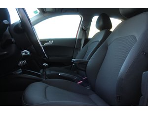 
										AUDI A1 ACTIVE KIT 1.0 TFSI 70KW(95CV) SPORTBACK full									