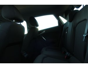 
										AUDI A1 ACTIVE KIT 1.0 TFSI 70KW(95CV) SPORTBACK full									