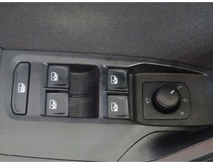 
										SEAT ARONA 1.0 TSI 81KW (110CV) FR ECOMOTIVE full									
