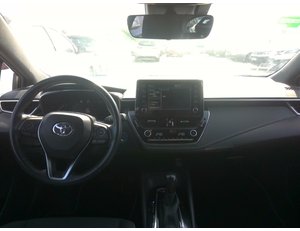 
										TOYOTA COROLLA 1.8 125H ACTIVE TECH E-CVT full									