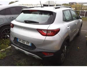
										KIA STONIC 1.0 T-GDI 74KW (100CV) MHEV IMT DRIVE NO ES HIBRIDO full									
