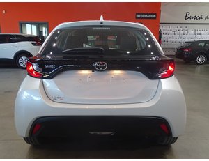 
										TOYOTA YARIS 1.0 70 ACTIVE full									