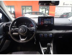 
										TOYOTA YARIS 1.0 70 ACTIVE full									