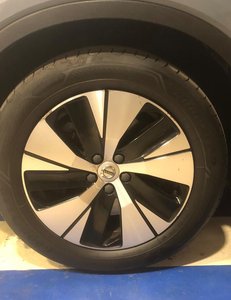 
										VOLVO XC40 1.5 T4 TWIN RECHARGE INSCRIPTION AUTO full									