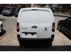 
										PEUGEOT PARTNER 1.5BLUEHDI 100CV L1 full									