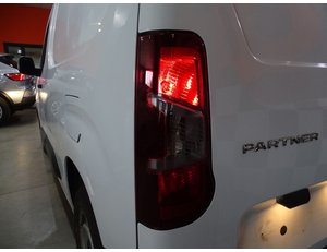 
										PEUGEOT PARTNER 1.5BLUEHDI 100CV L1 full									