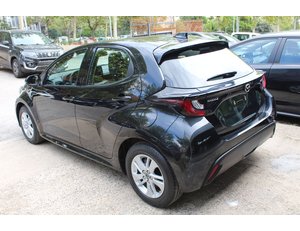 
										MAZDA 2 1.5 85 KW (116 CV) CVT CENTRE-LINE full									
