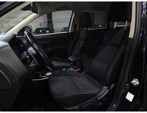 
										MITSUBISHI OUTLANDER 2.4 PHEV MOTION AUTO 4WD full									