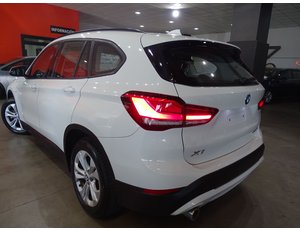 
										BMW X1 XDRIVE25E full									