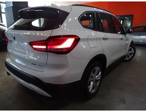 
										BMW X1 XDRIVE25E full									