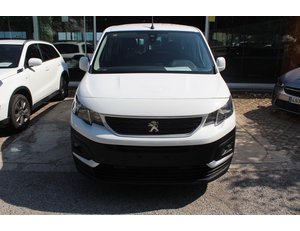 
										PEUGEOT RIFTER 1.5BLUEHDI 100CV ACTIVE full									