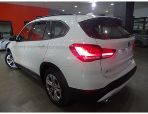 
										BMW X1 XDRIVE25E full									