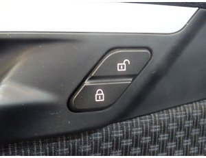 
										BMW X1 XDRIVE25E full									