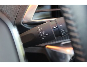 
										PEUGEOT 3008 1.5 BLUEHDI 96KW (130CV) S&S ACTIVE PACK full									