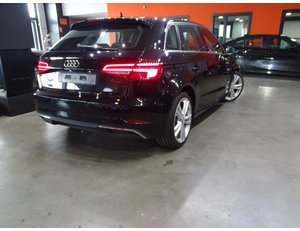 
										AUDI A3 SPORTBACK 40 E-TRON 150KW S TRONIC full									