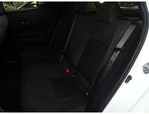 
										TOYOTA C-HR 1.8 125H ACTIVE full									