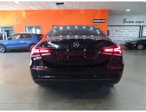 
										MERCEDES BENZ CLASE A MERCEDES SEDAN A 250 E full									