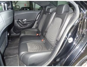 
										MERCEDES BENZ CLASE A MERCEDES SEDAN A 250 E full									