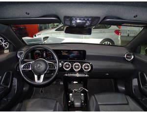
										MERCEDES BENZ CLASE A MERCEDES SEDAN A 250 E full									