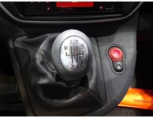 
										RENAULT KANGOO FURGON 1.5DCI 90CV PROFESIONAL full									