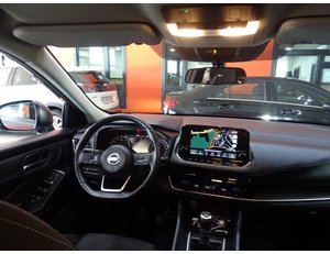 
										NISSAN QASHQAI DIG-T 103KW (140CV) MHEV 4X2 ACENTA full									