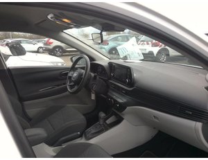 
										HYUNDAI BAYON 1.0 TGDI 74KW (100CV) 48V MAXX DCT full									
