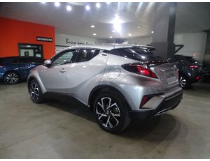 
										TOYOTA C-HR 2.0 180H ADVANCE full									