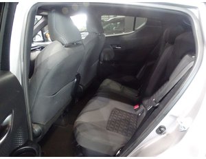 
										TOYOTA C-HR 2.0 180H ADVANCE full									
