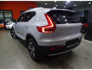 
										VOLVO XC40 1.5 T4 TWIN RECHARGE INSCRIPTION AUTO full									