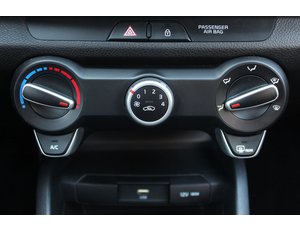 
										KIA STONIC 1.2 DPI 62KW (84CV) CONCEPT full									