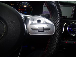 
										MERCEDES BENZ CLA MERCEDES 250E 218CV BERLINA AMG full									
