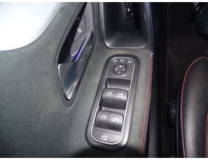 
										MERCEDES BENZ CLA MERCEDES 250E 218CV BERLINA AMG full									
