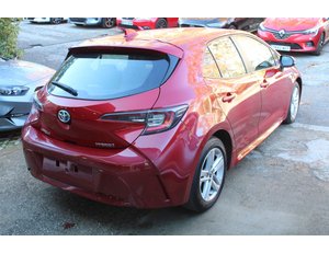 
										TOYOTA COROLLA 1.8 125H ACTIVE E-CVT full									