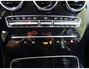 
										MERCEDES BENZ CLASE GLC MERCEDES GLC 300 E 4MATIC full									