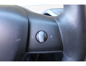 
										TESLA MODEL 3 RWD full									