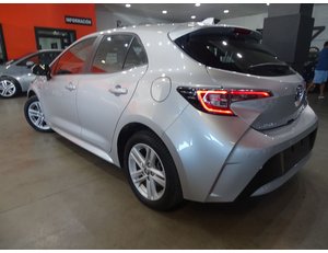 
										TOYOTA COROLLA 1.8 125H ACTIVE TECH E-CVT full									