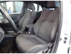 
										TOYOTA COROLLA 1.8 125H ACTIVE TECH E-CVT full									