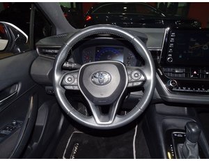 
										TOYOTA COROLLA 1.8 125H ACTIVE TECH E-CVT full									