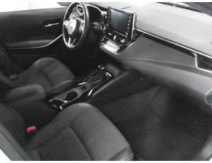 
										TOYOTA COROLLA 1.8 125H STYLE E-CVT full									