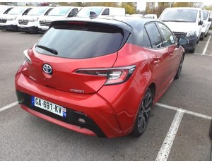 
										TOYOTA COROLLA 1.8 125H STYLE E-CVT full									