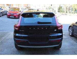 
										VOLVO XC40 1.5 T4 TWIN RECHARGE INSCRIPTION AUTO full									