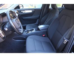 
										VOLVO XC40 1.5 T4 TWIN RECHARGE INSCRIPTION AUTO full									