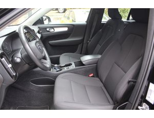 
										VOLVO XC40 1.5 T4 TWIN RECHARGE INSCRIPTION AUTO full									