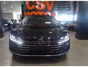 
										VOLKSWAGEN ARTEON ELEGANCE EHYBRID 1.4TSI 160KW(218CV) DSG TIENE 204CV full									