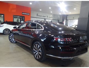 
										VOLKSWAGEN ARTEON ELEGANCE EHYBRID 1.4TSI 160KW(218CV) DSG TIENE 204CV full									