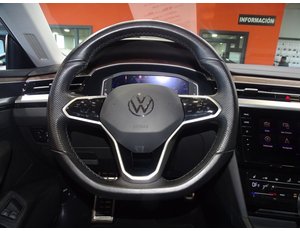 
										VOLKSWAGEN ARTEON ELEGANCE EHYBRID 1.4TSI 160KW(218CV) DSG TIENE 204CV full									