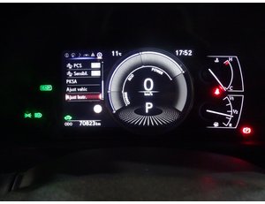
										LEXUS UX 2.0 250H BUSINESS NAVIGATION full									
