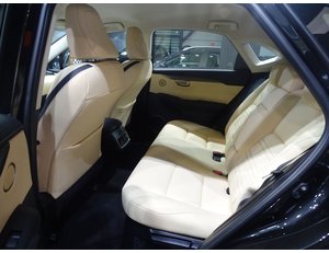
										LEXUS NX 2.5 300H EXECUTIVE 4WD full									