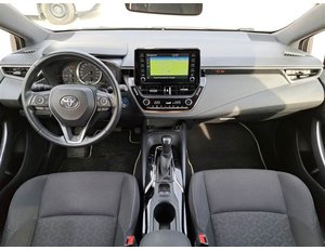 
										TOYOTA COROLLA 2.0 180H STYLE E-CVT TOURING SPORT full									
