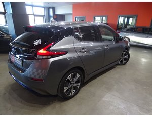 
										NISSAN LEAF 40KWH N-CONNECTA full									
